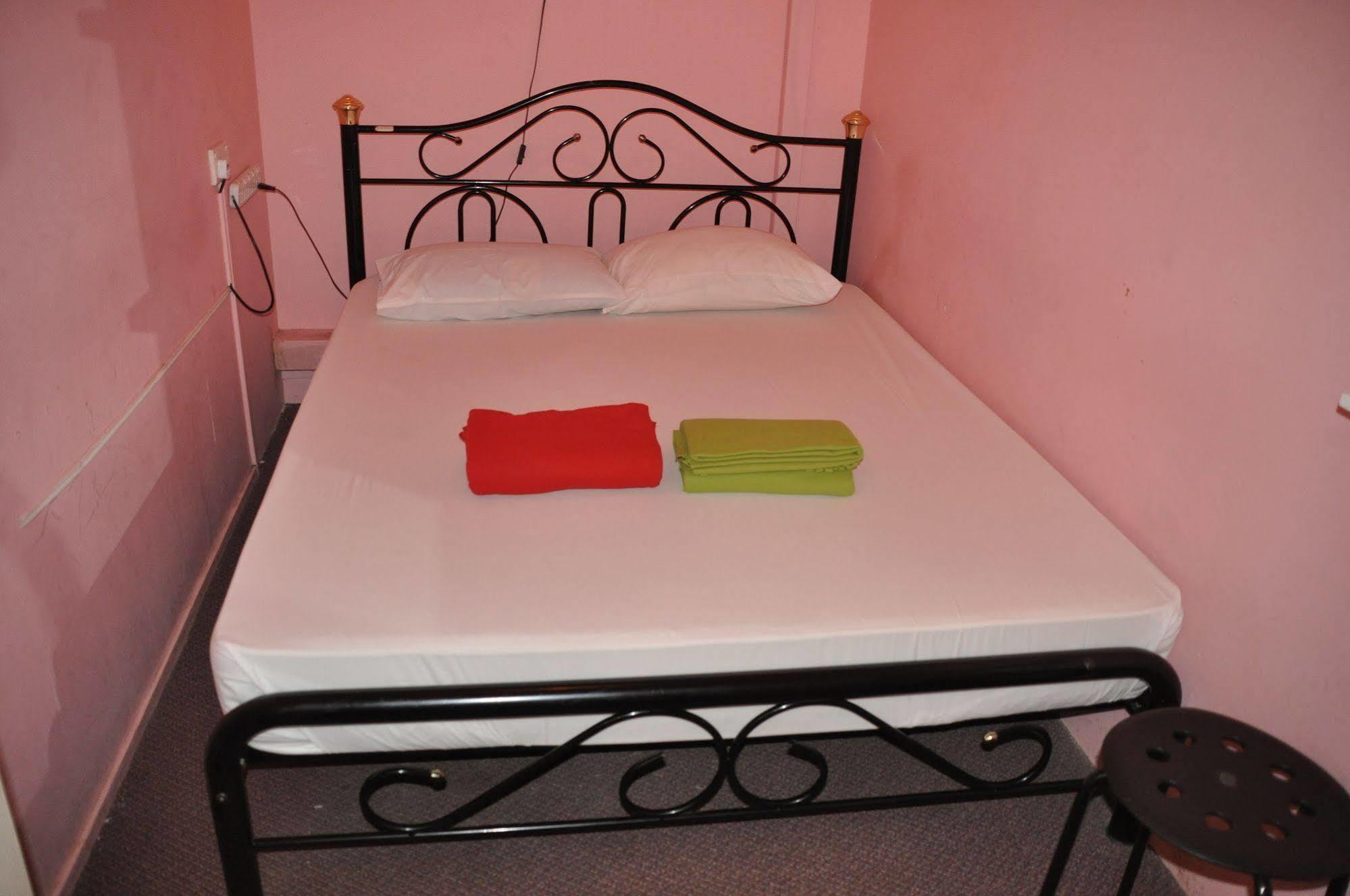 Backpackers' Inn Chinatown Singapore Exterior foto